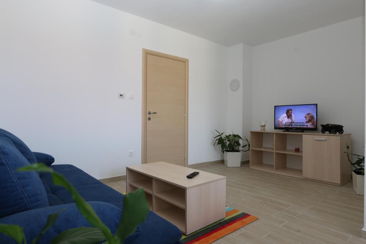 Apartments Sucic Iva I Tea Soline  Buitenkant foto
