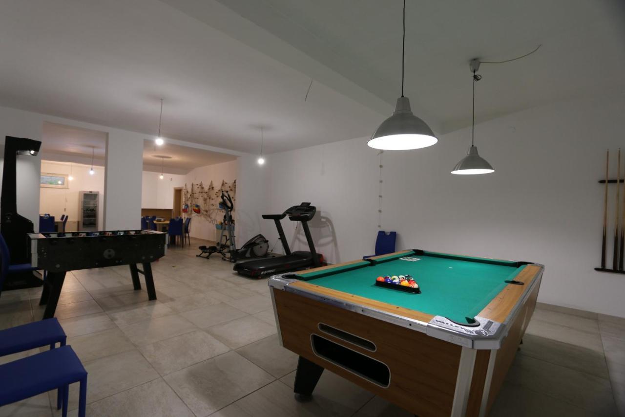 Apartments Sucic Iva I Tea Soline  Buitenkant foto